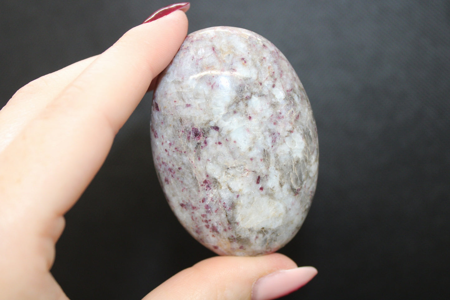 Galets Rubellite sur Quartz