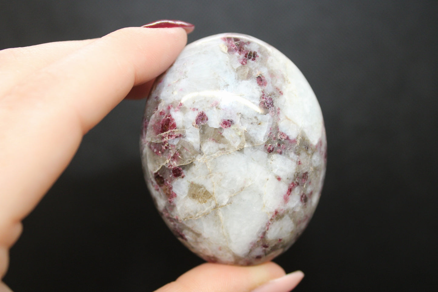 Galets Rubellite sur Quartz