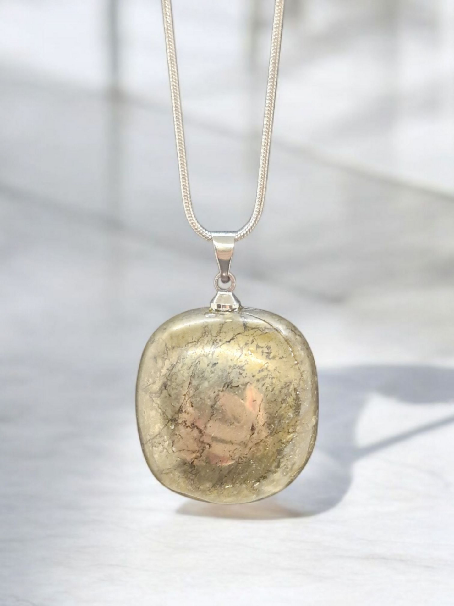 Pendentif Pyrite pierre roulée