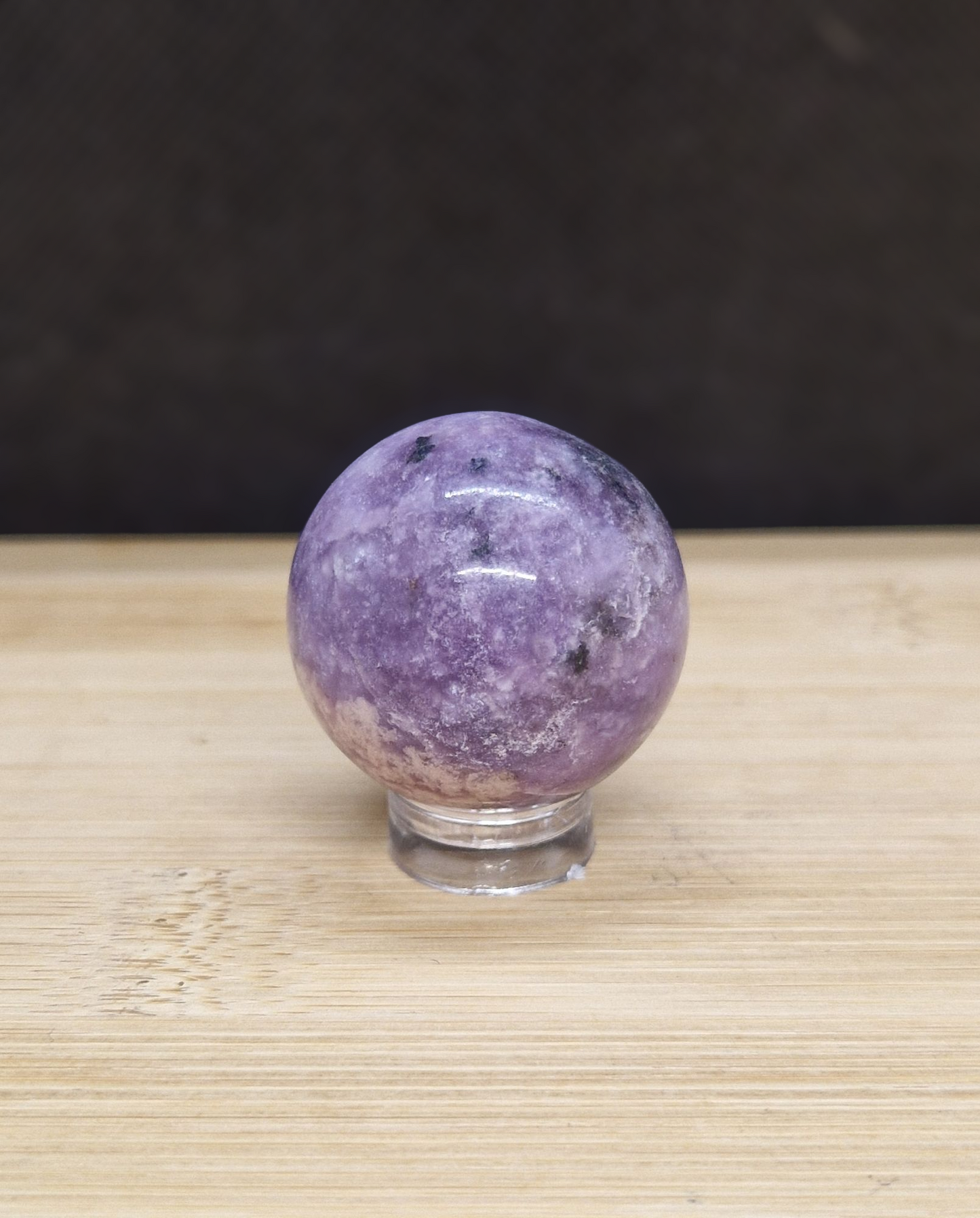 Petite sphère en Lépidolite