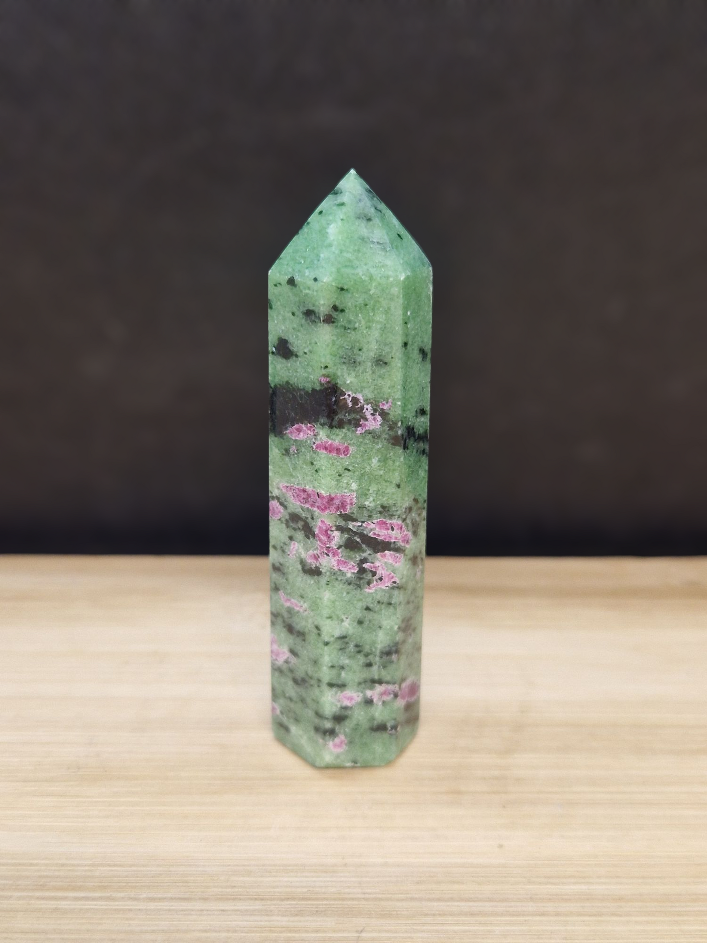 Pointe Rubis Zoisite