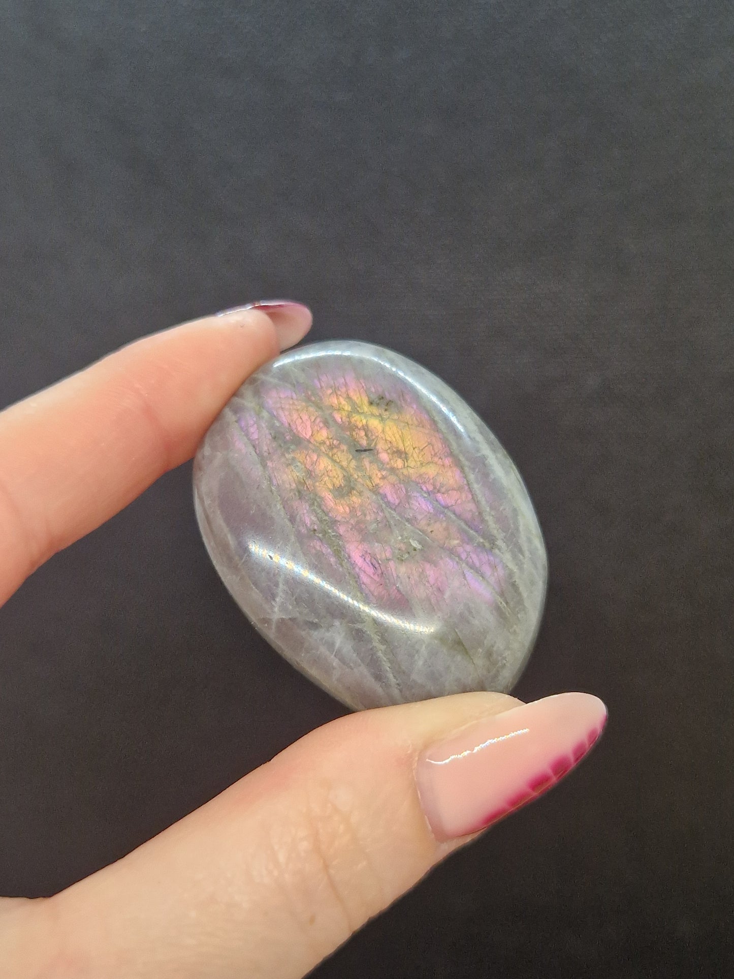 Galets Labradorite violette