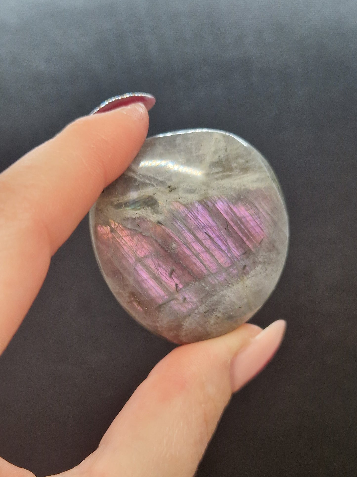 Galets Labradorite violette