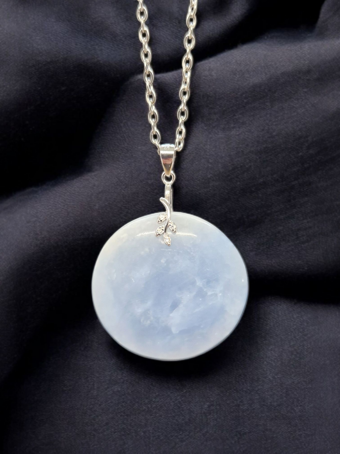 Pendentif calcite bleue