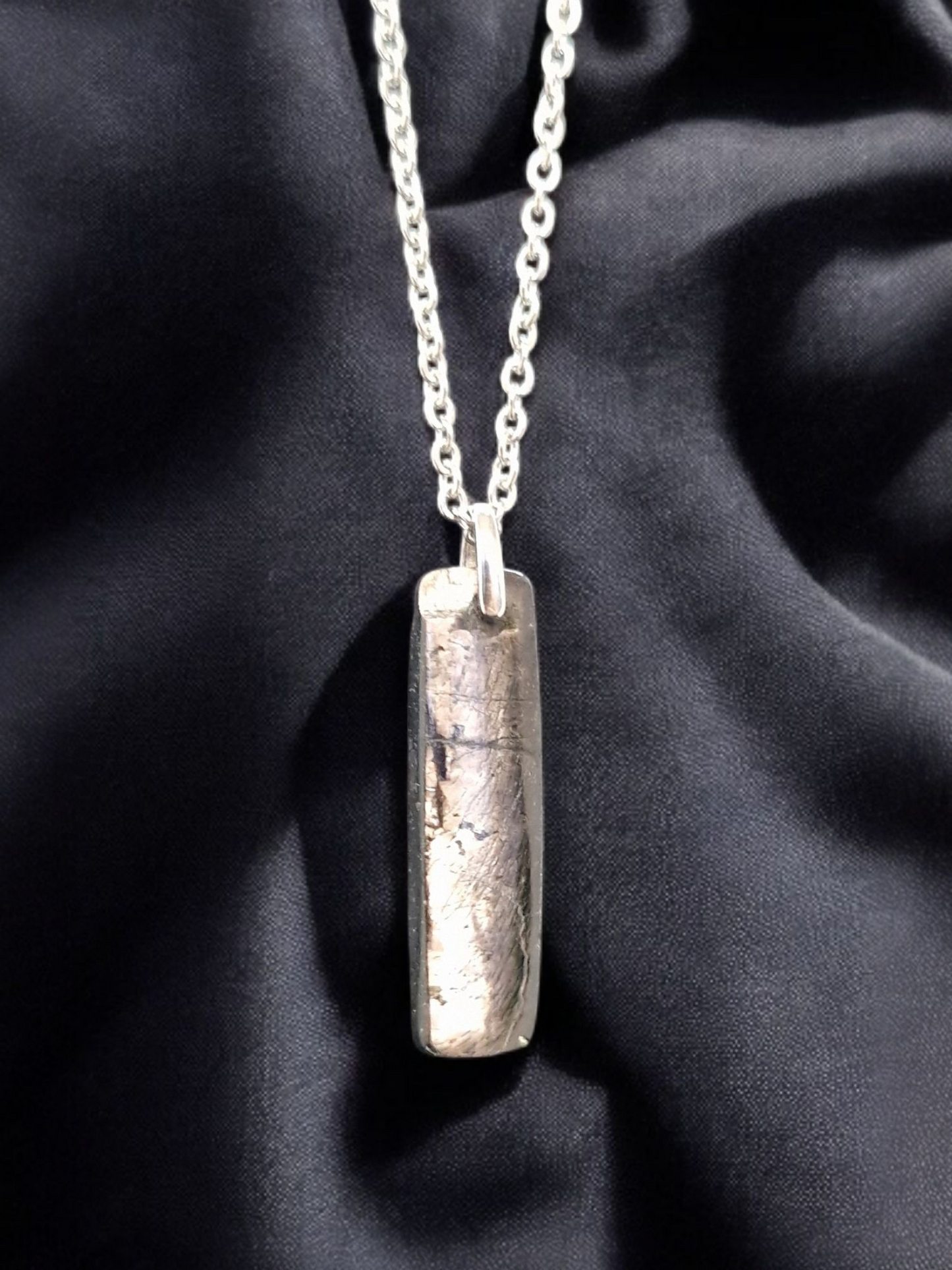 Pendentif Hypersthene