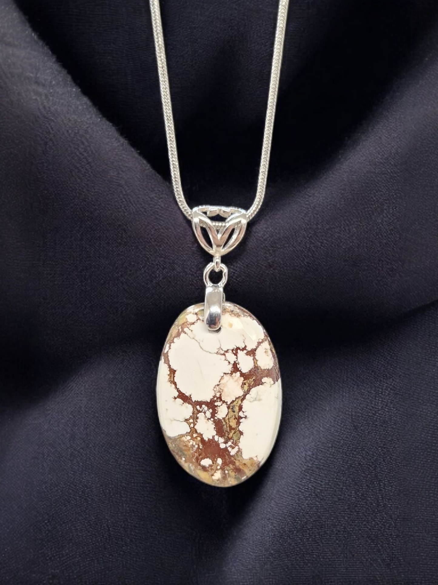 Pendentif Magnésite