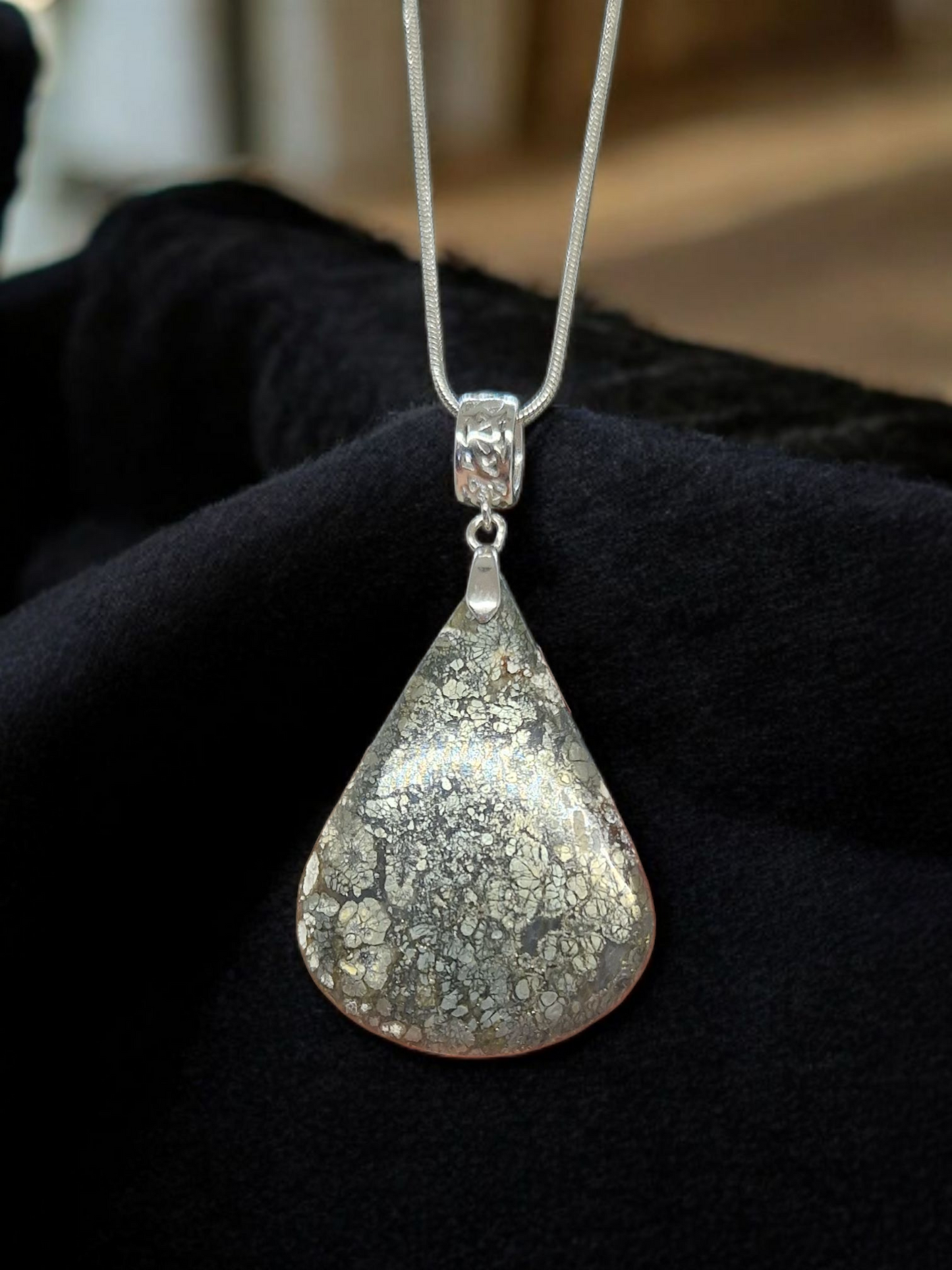 Pendentif Marcassite