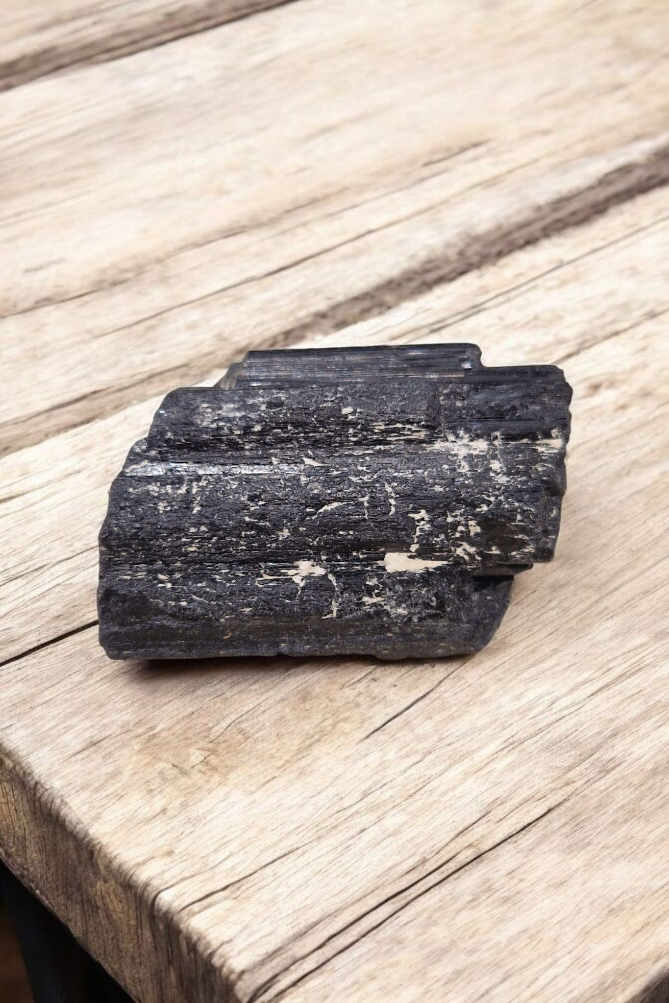 Tourmaline noire brute