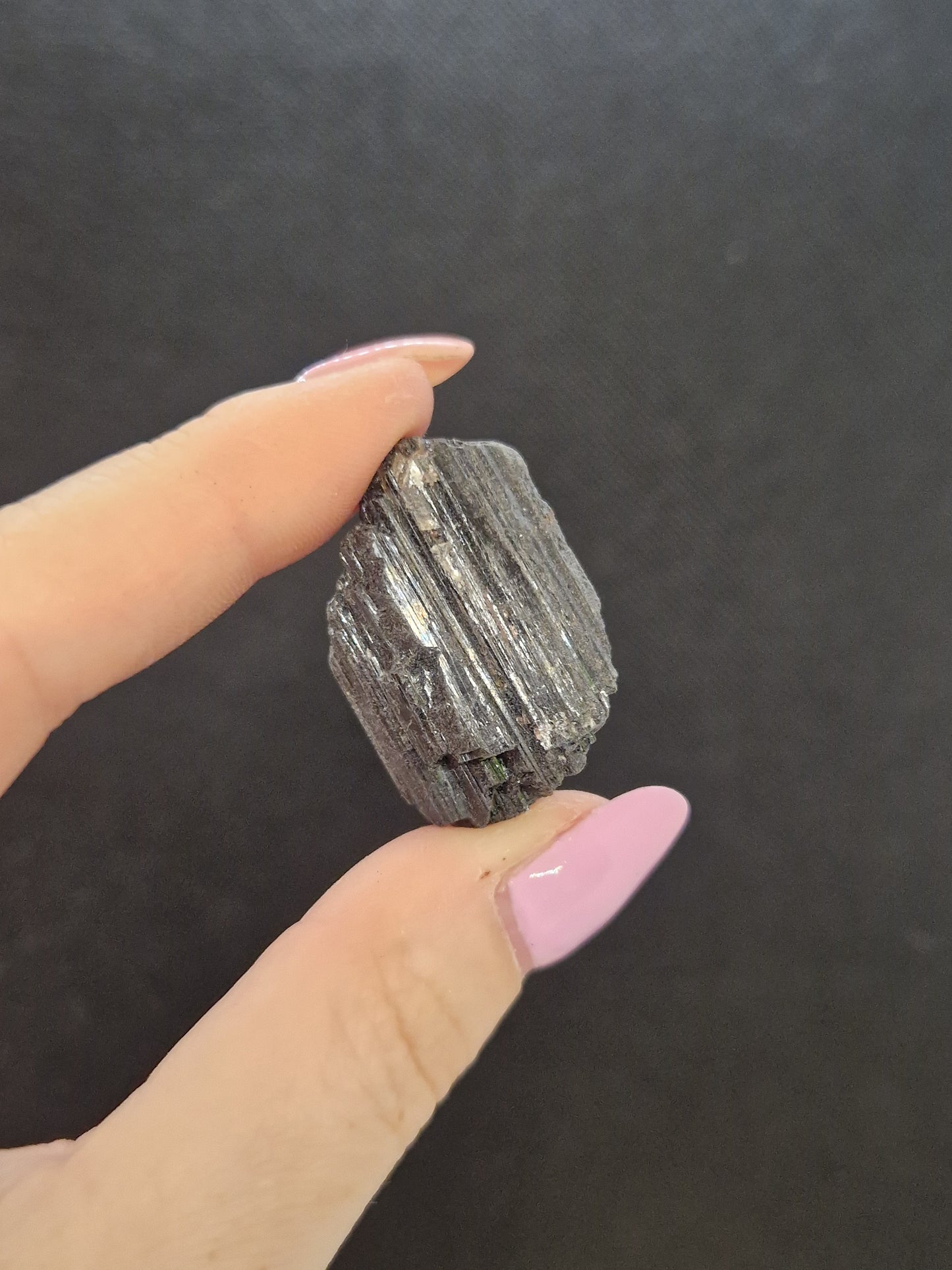 Tourmaline noire brute