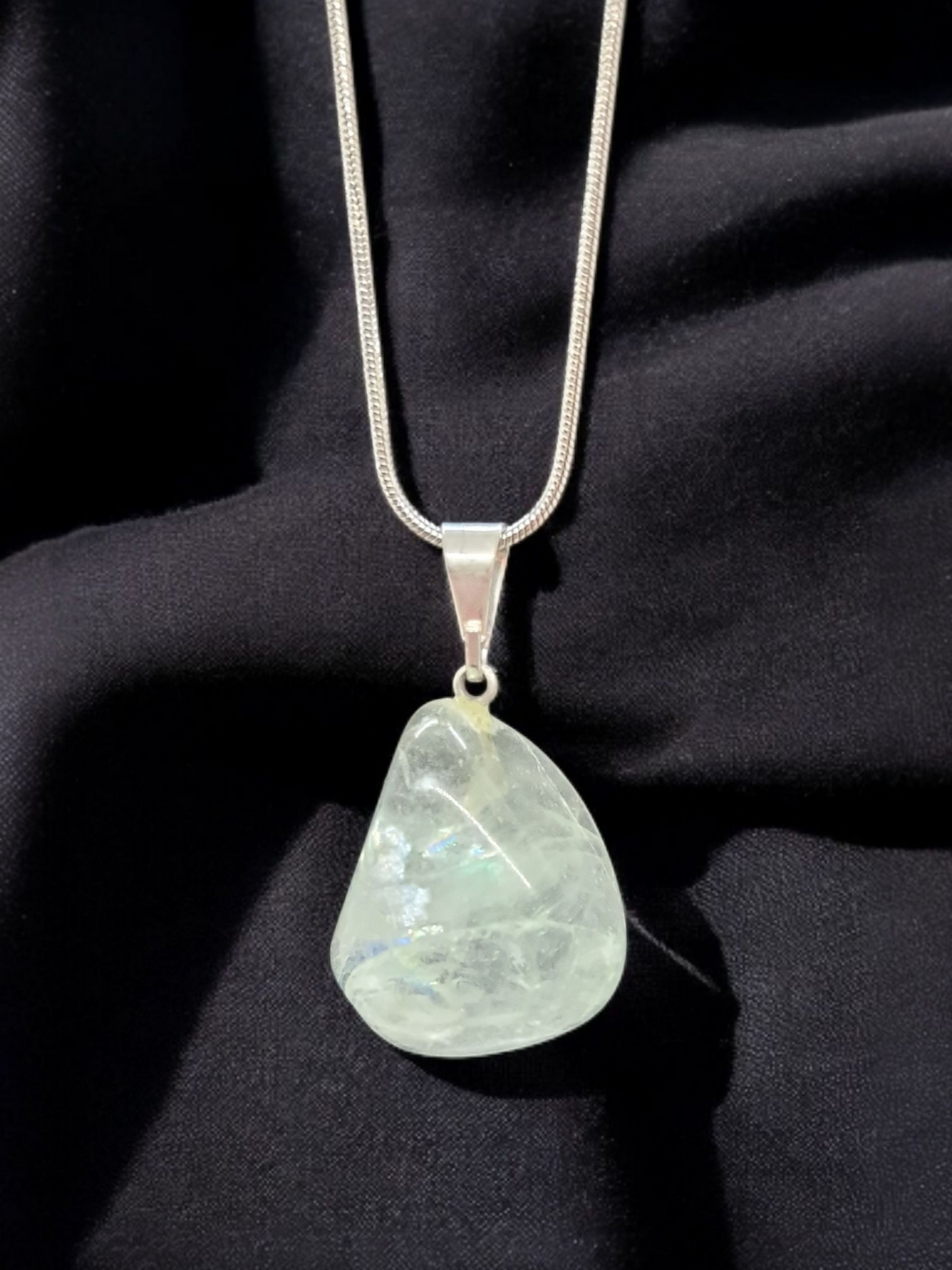 Pendentif Fluorite verte pierre roulée