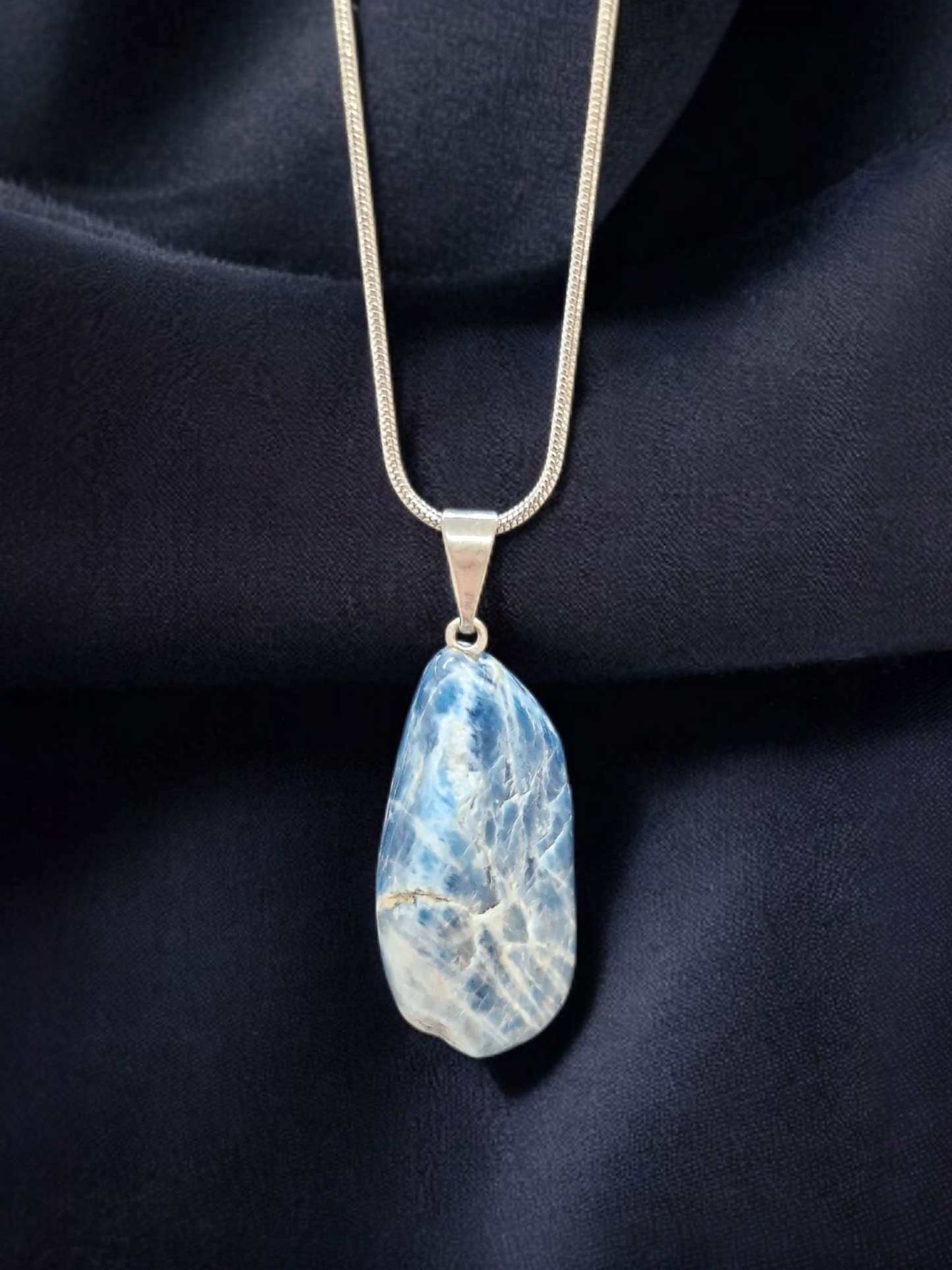 Pendentif Apatite pierre roulée