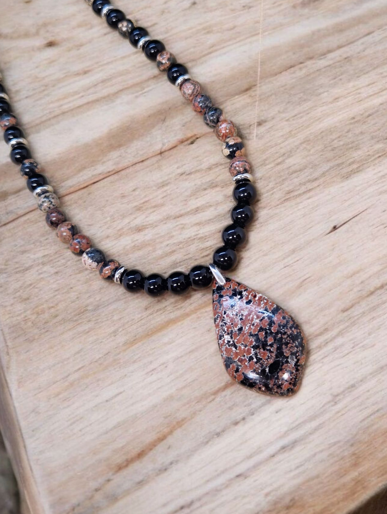 Collier en Obsidienne fleurie & obsidienne noire