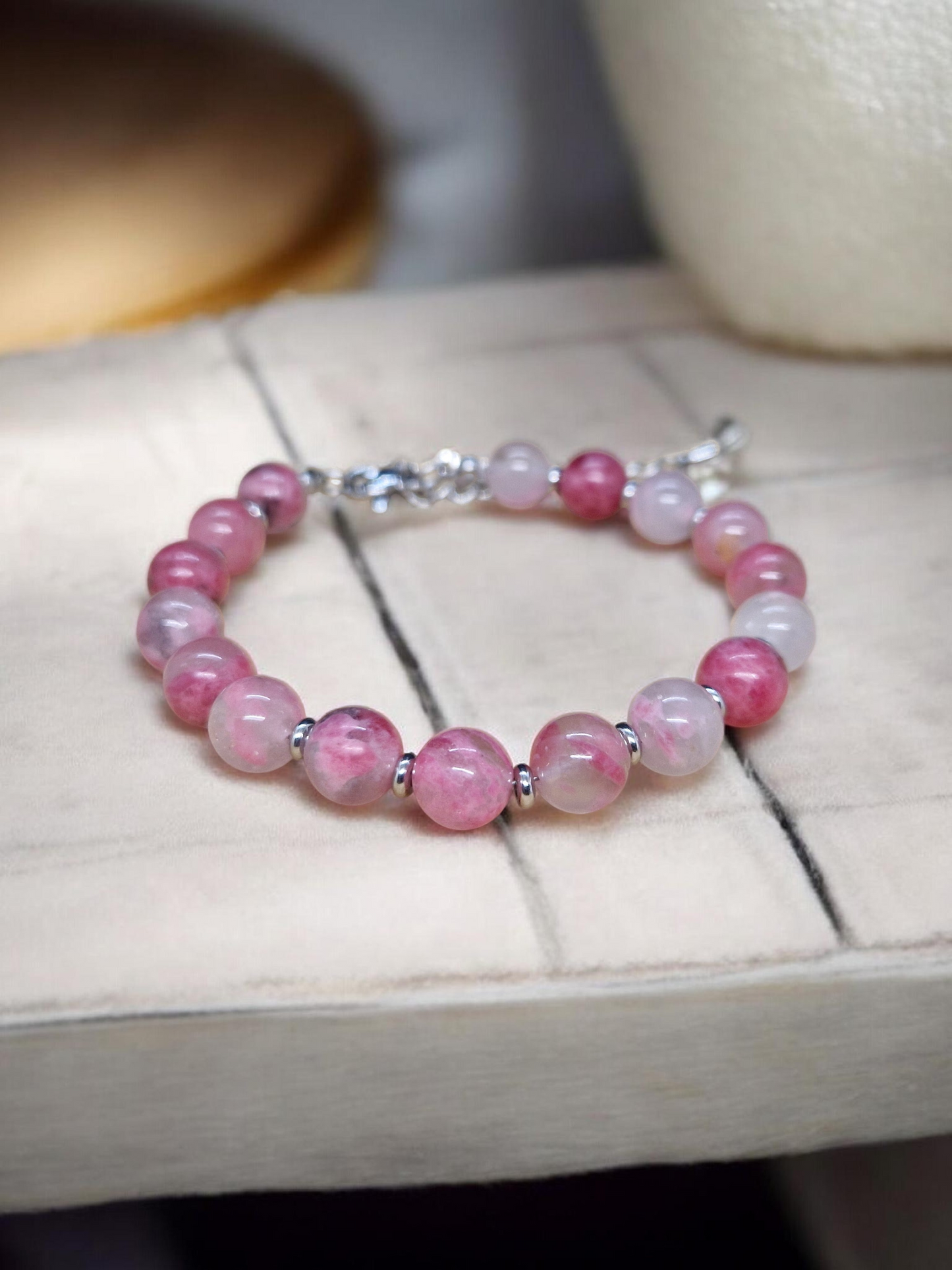 Bracelet réglable Rhodonite sur Quartz 8mm