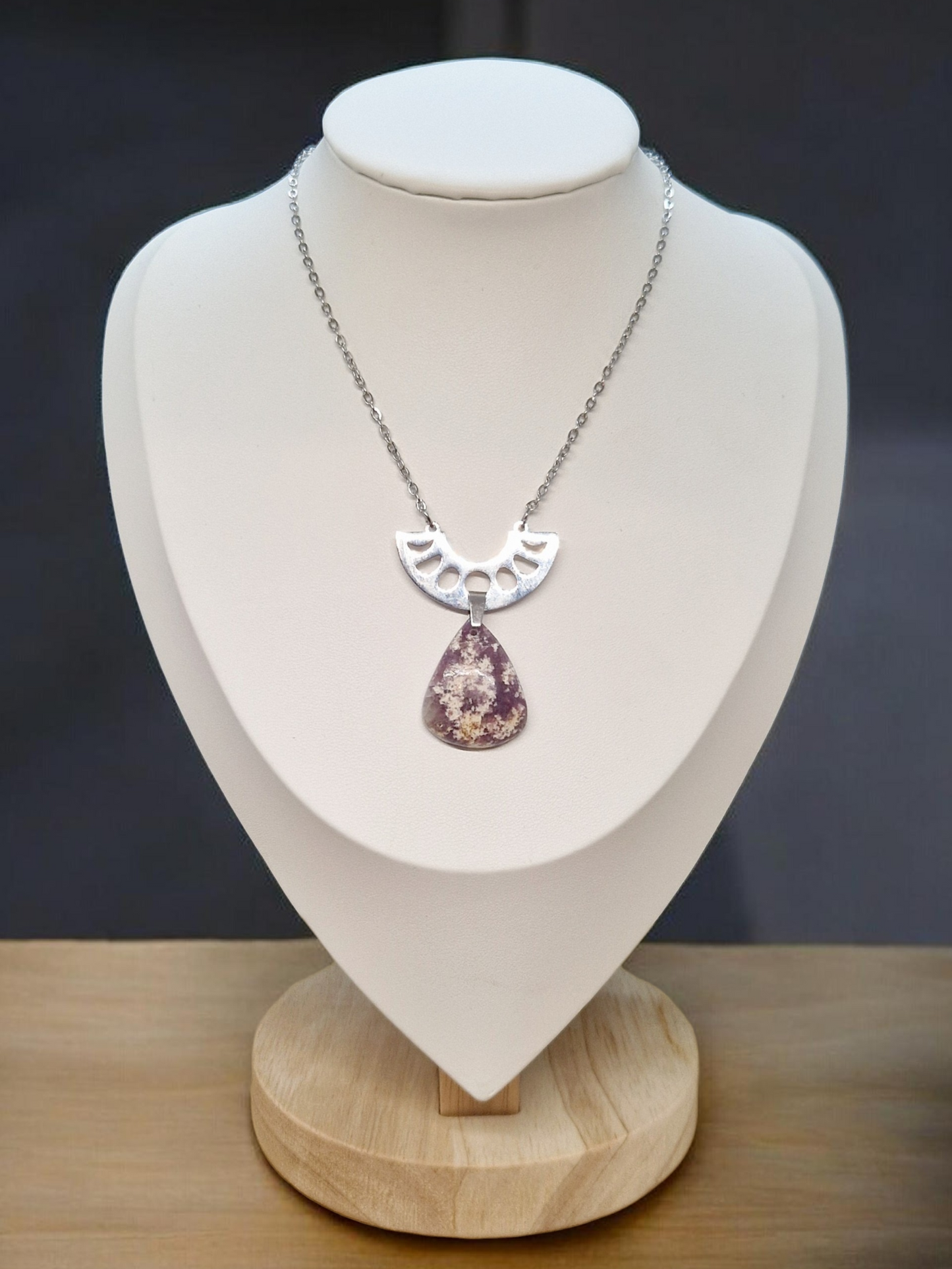 Collier Lépidolite & phases lunaires acier