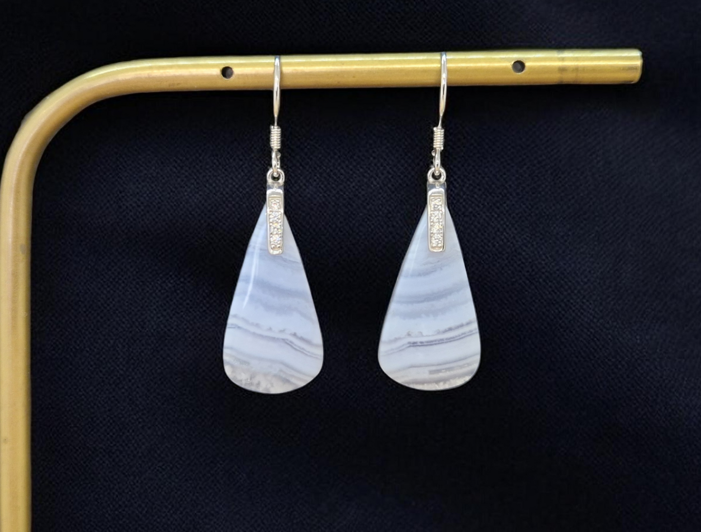 Boucles d'oreilles Calcédoine bleue Argent