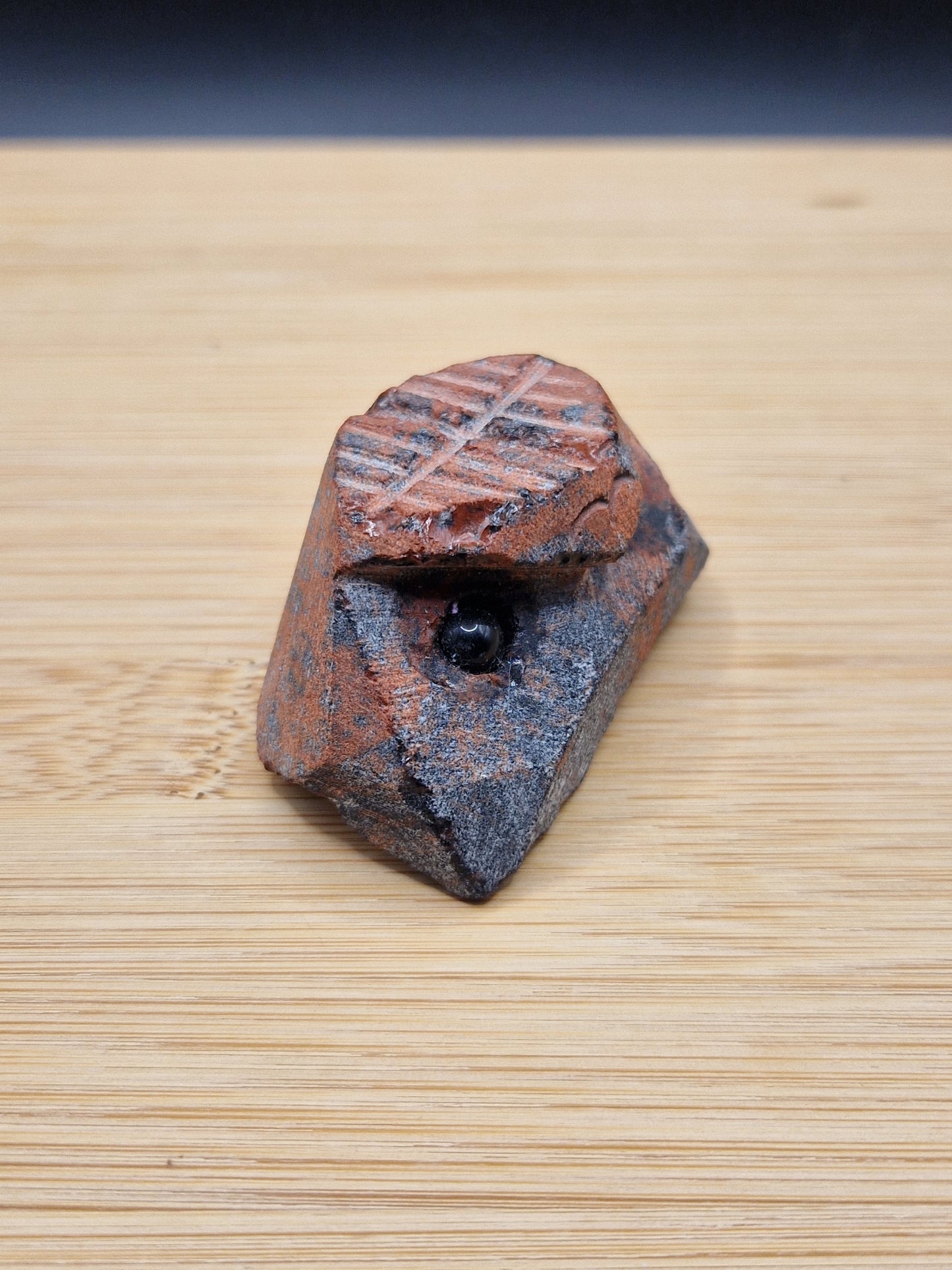 Figurine en Obsidienne Acajou