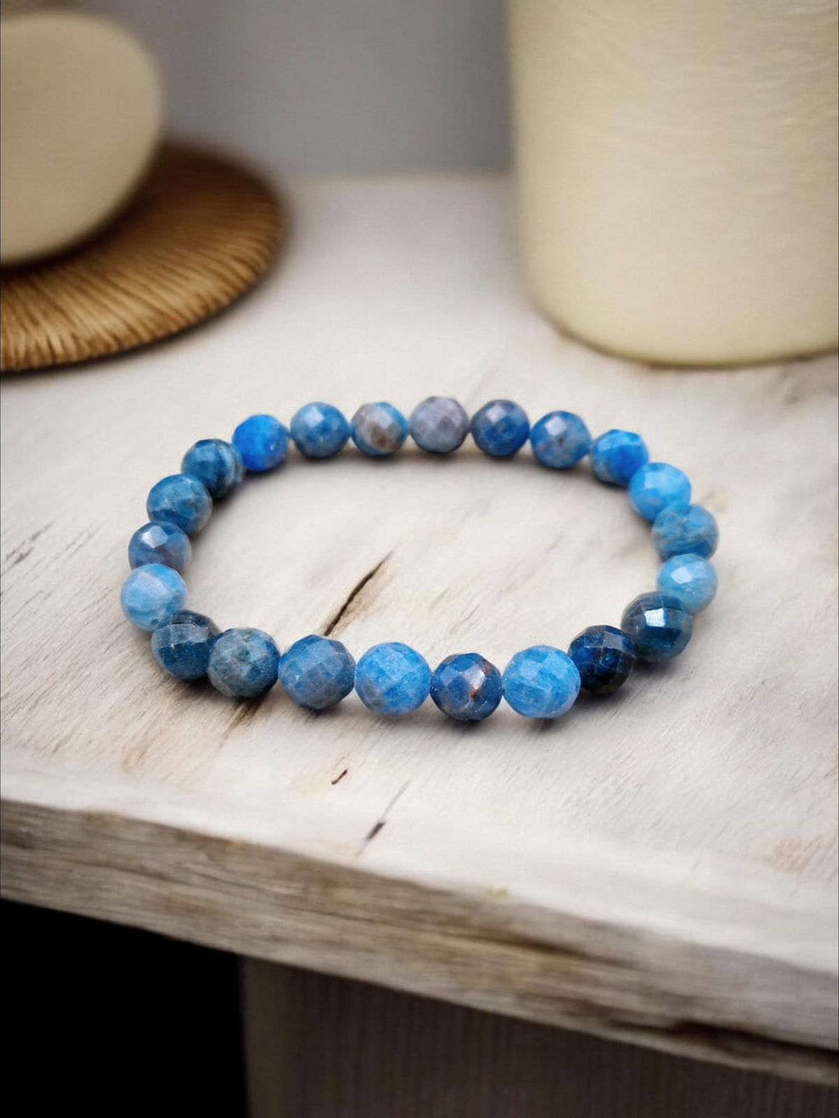 Bracelet Apatite facettée 8mm