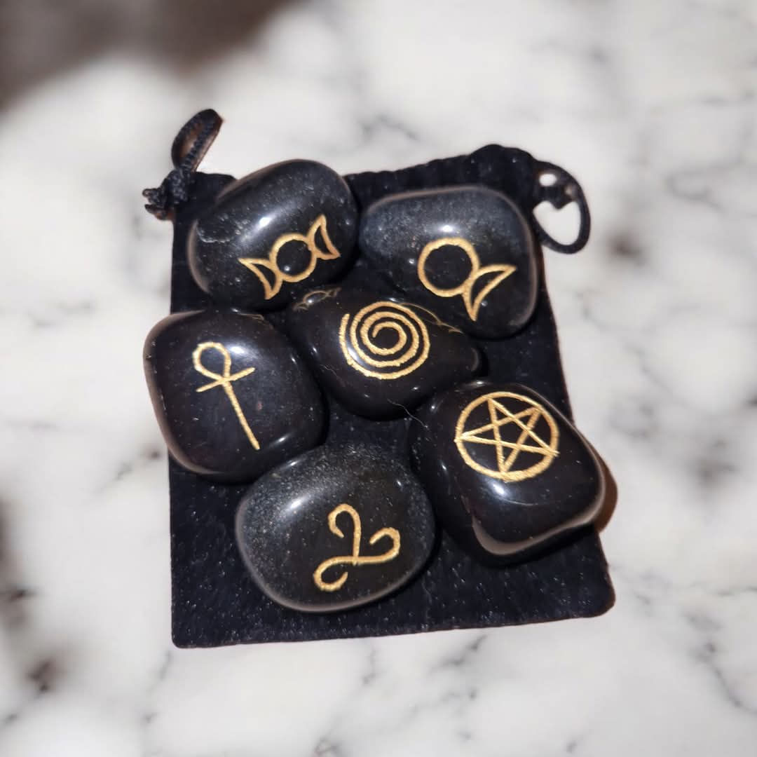 Pierres gravées en Agate noire