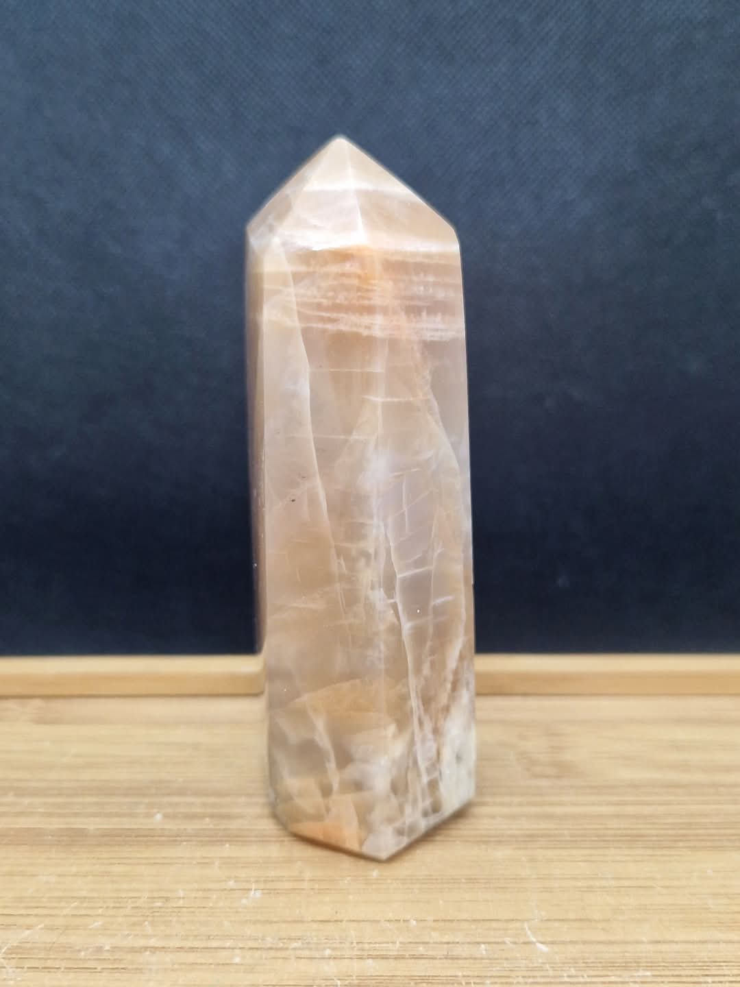 Pointe pierre de lune beige