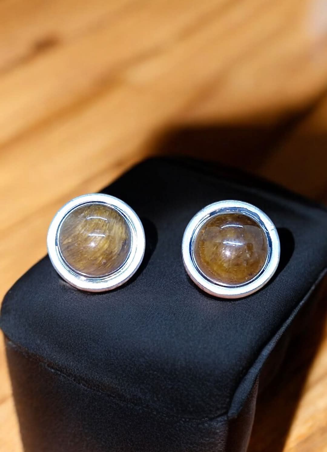 Puces Oeil de tigre