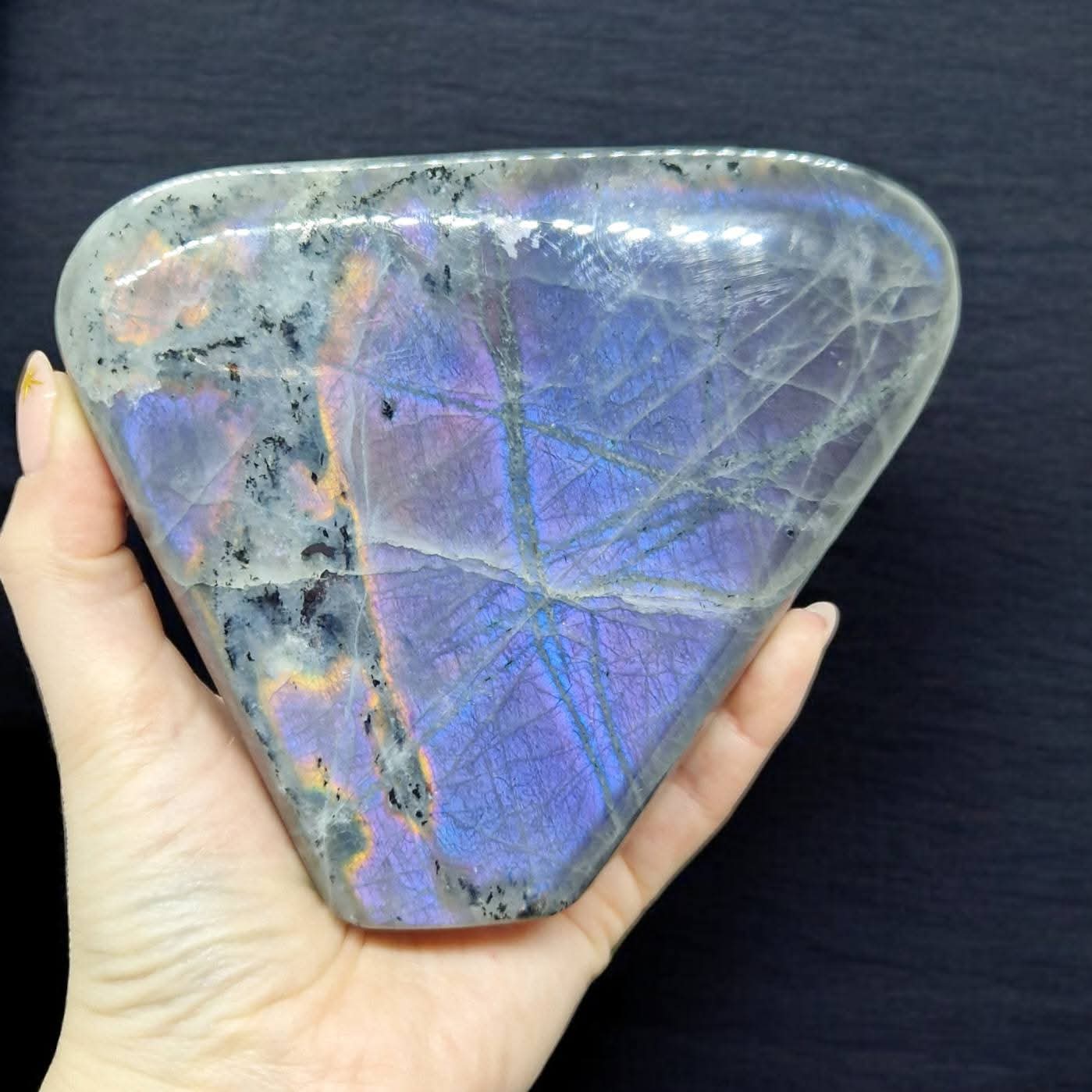 Forme libre Labradorite violette