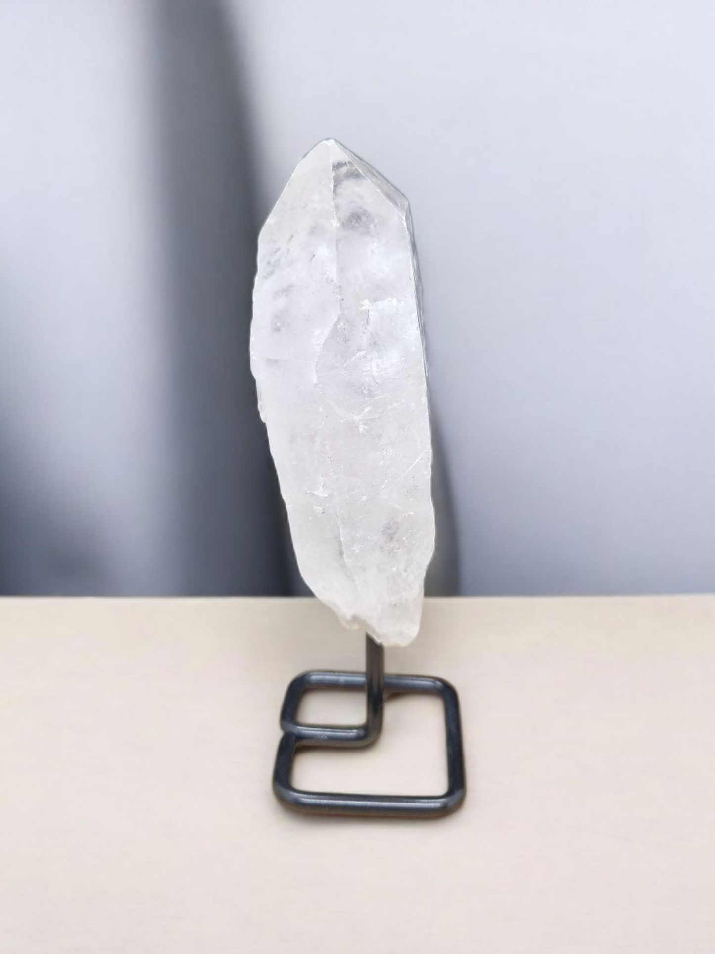 Pointe Quartz sur socle