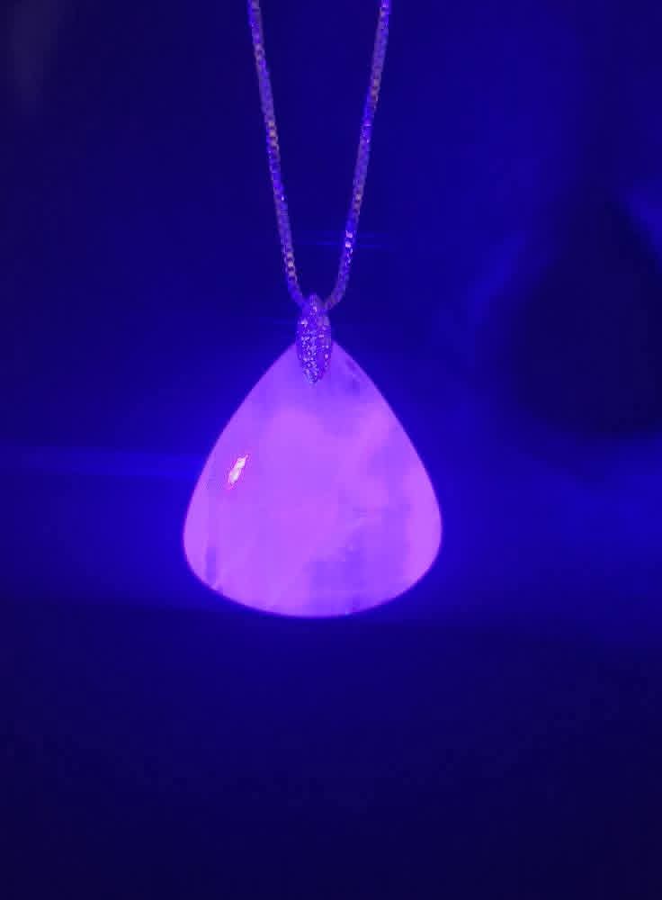 Pendentif Manganocalcite