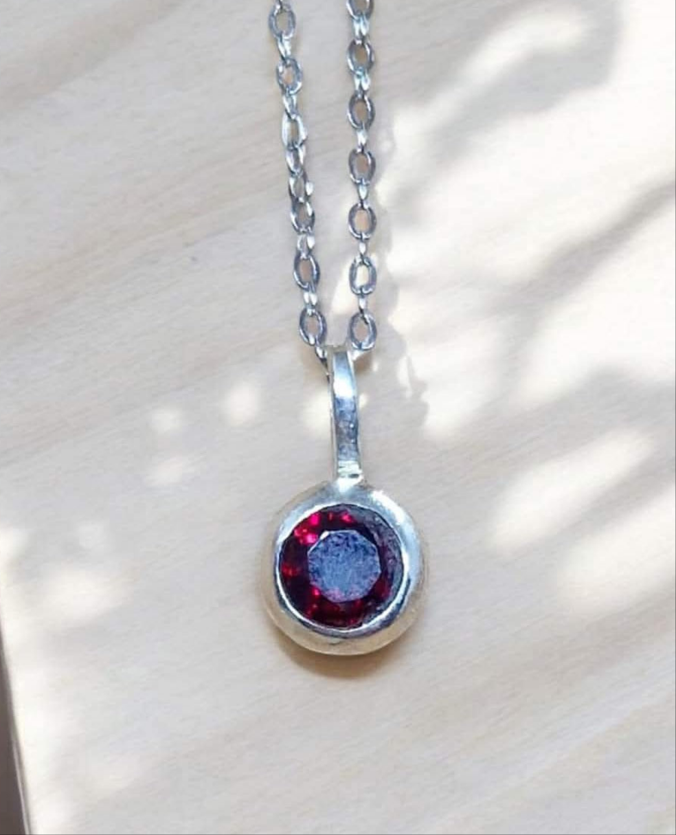 Pendentif Grenat argent