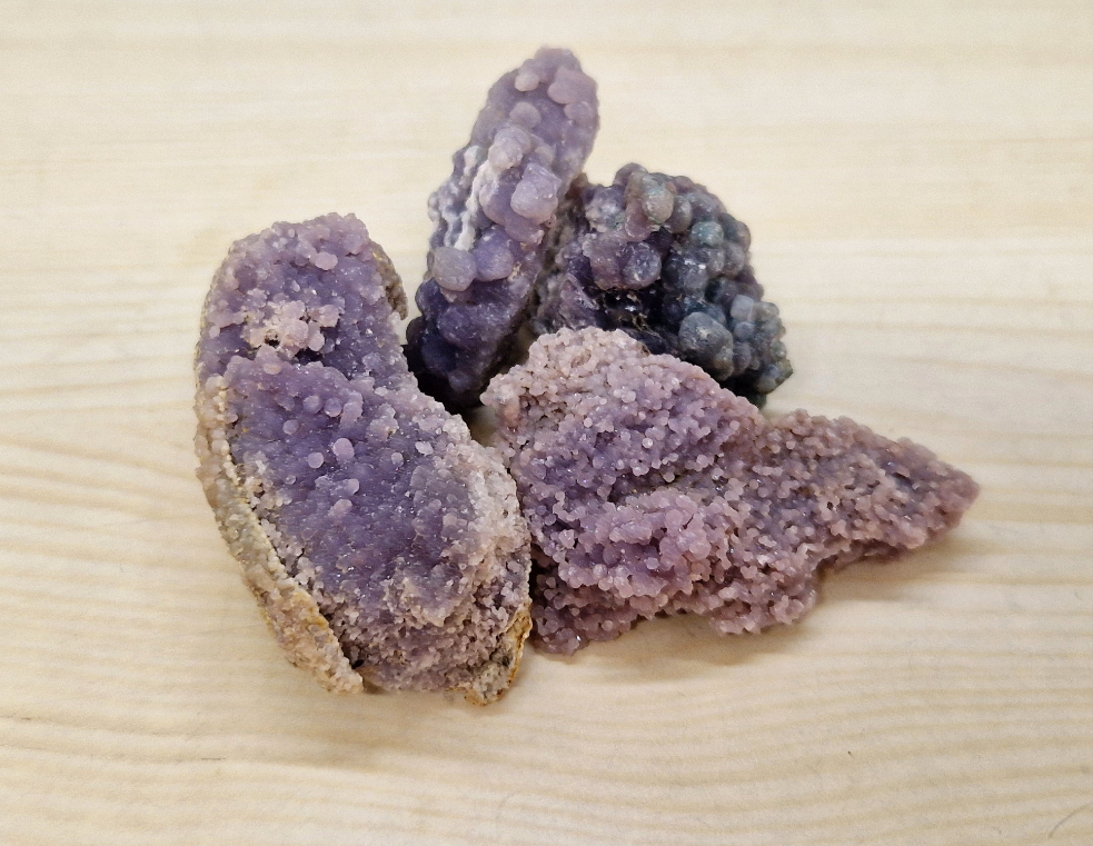 Agates grappe brutes (au choix)