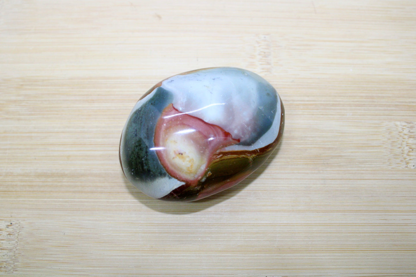 Galet jaspe polychrome