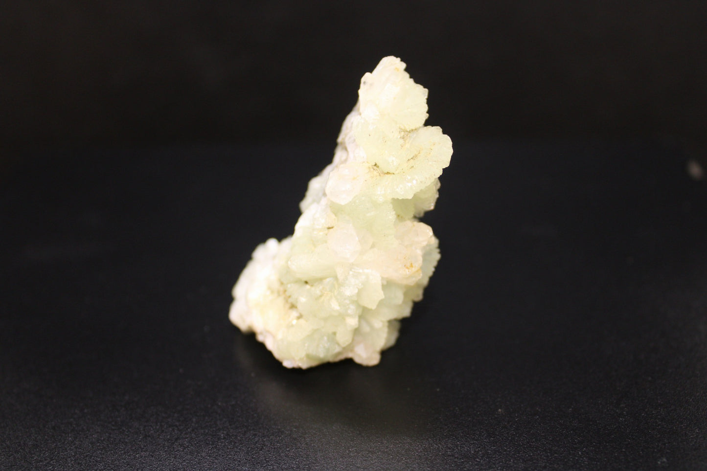 Prehnite brute