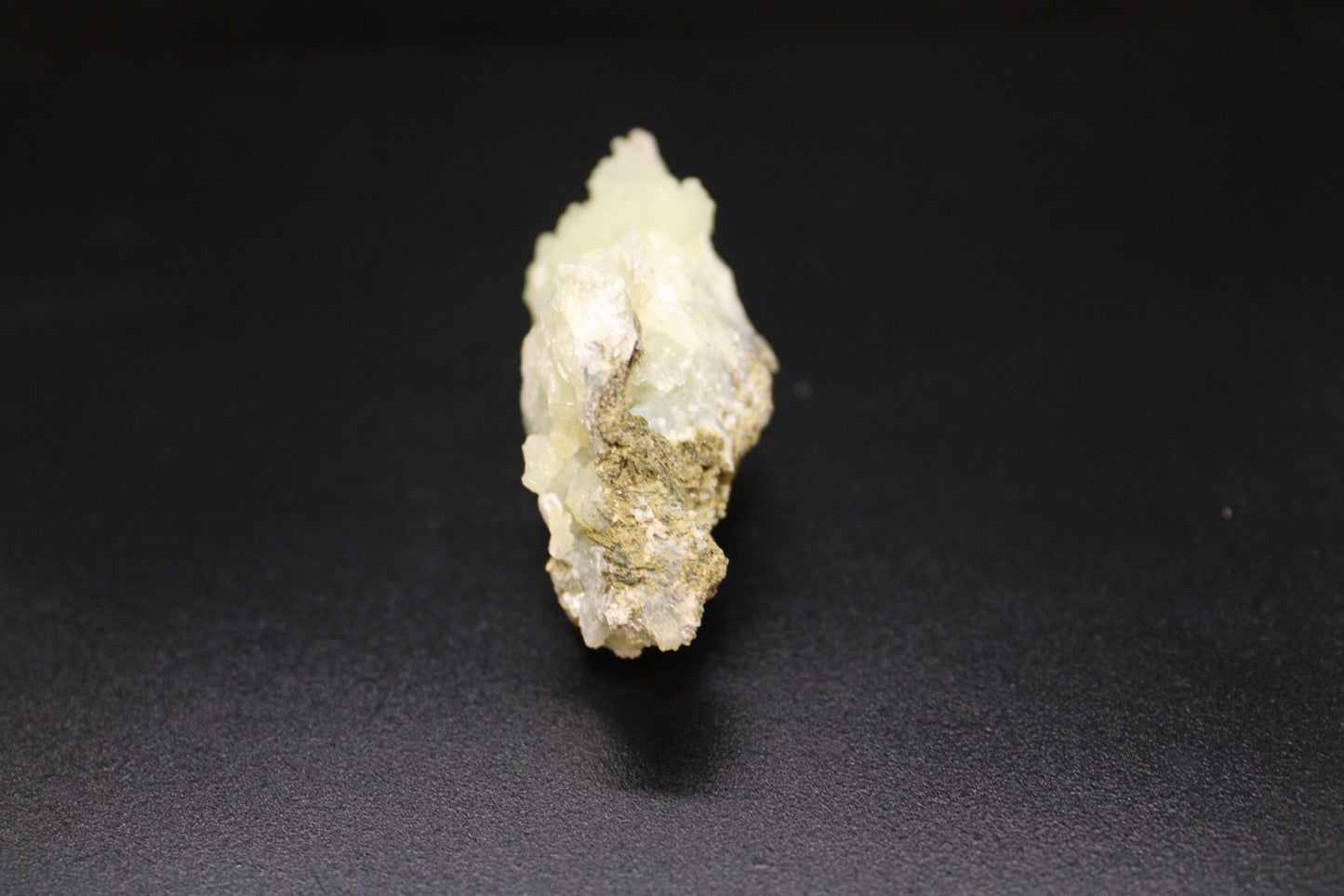 Prehnite brute