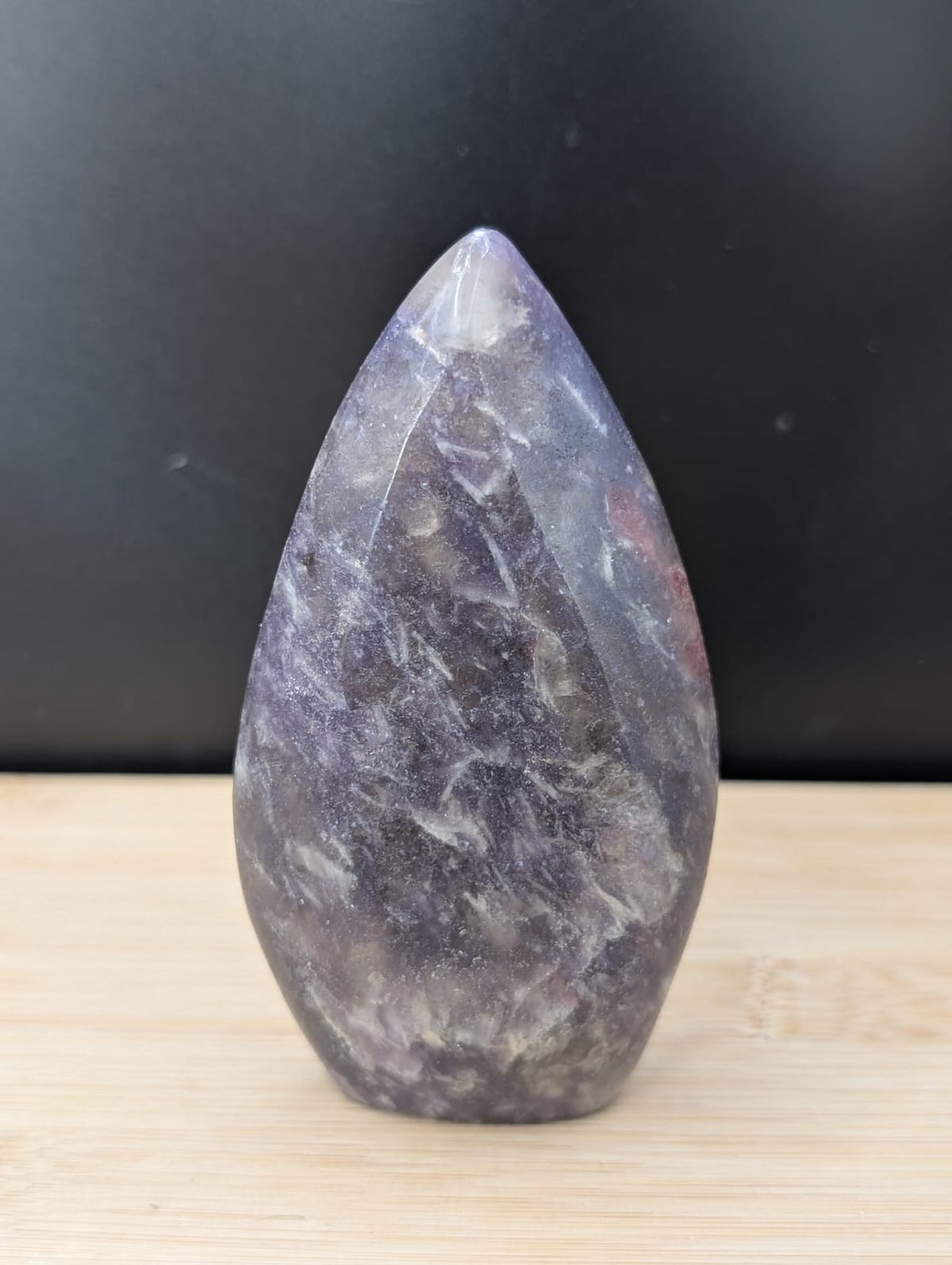 Forme libre Lépidolite