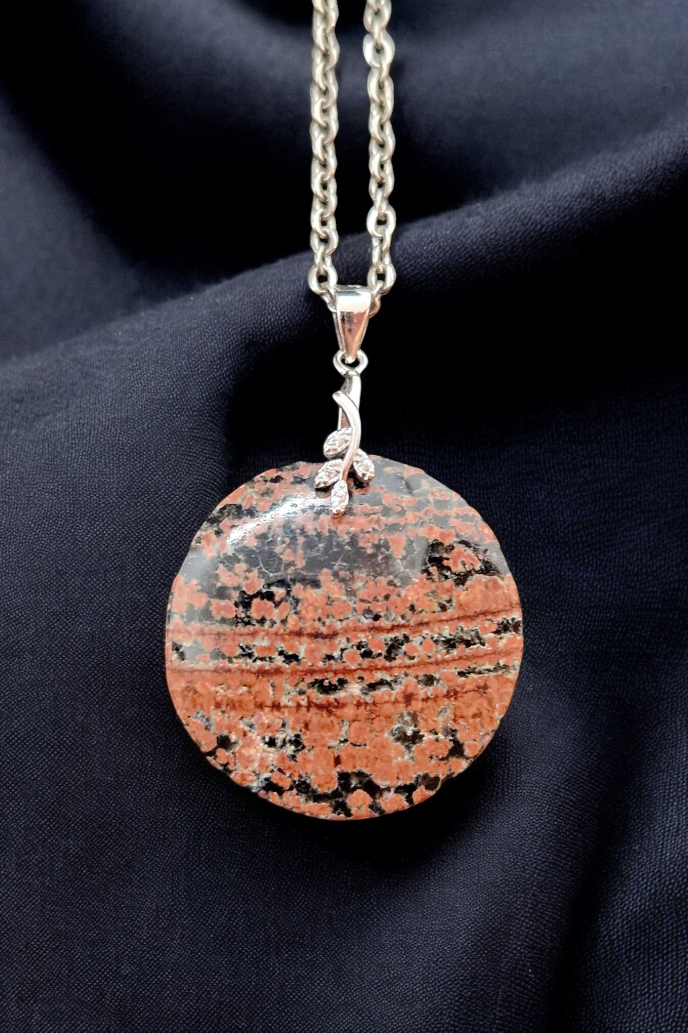 Pendentif Obsidienne fleurie