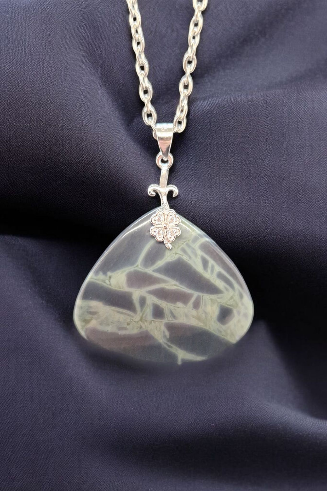 Pendentif Obsidienne spider