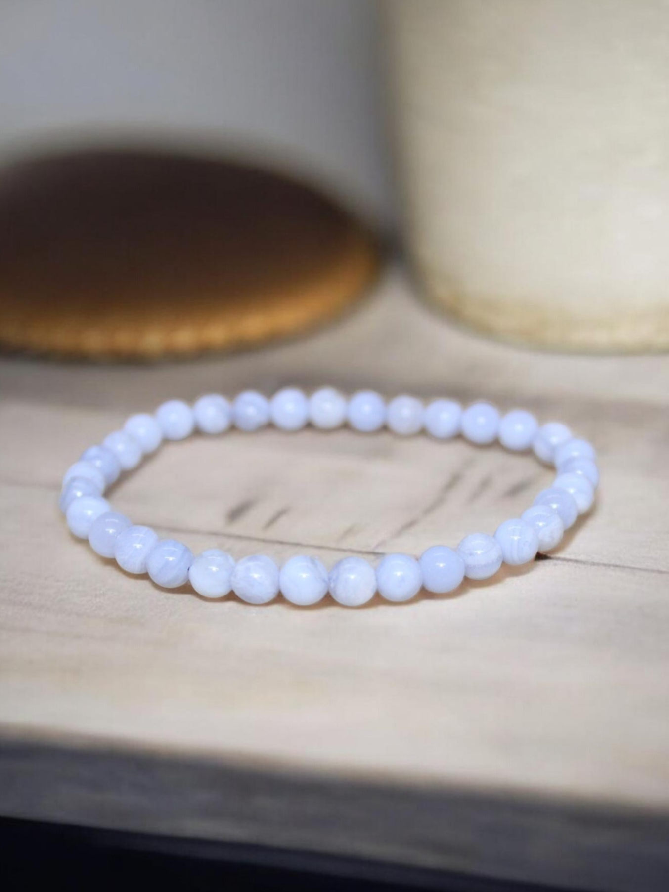 Bracelet Calcédoine bleue 6mm