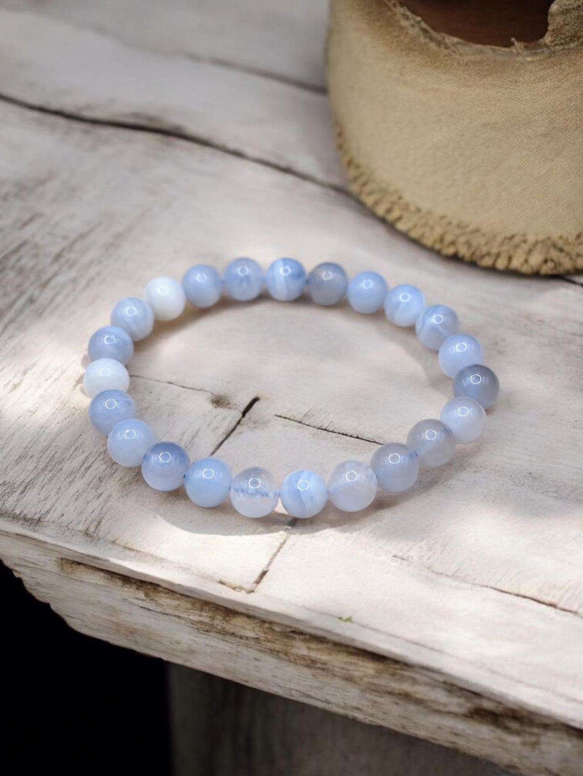 Bracelet Calcédoine bleue 8mm