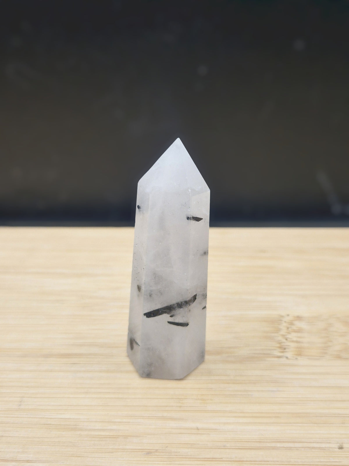 Pointe Quartz Tourmaline