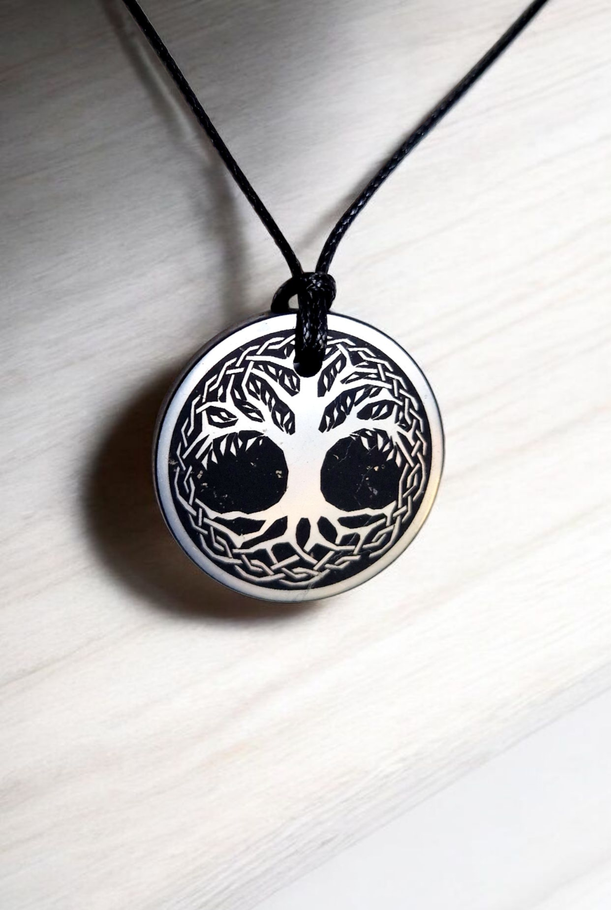 Collier Shungite