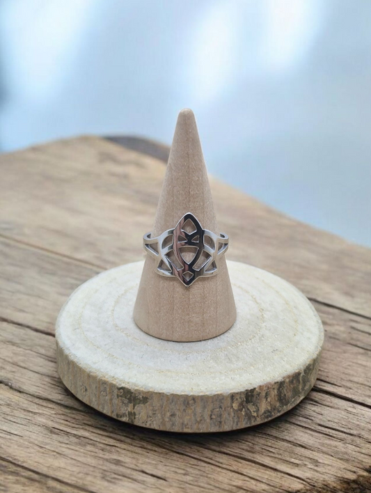 Bague Triquetra