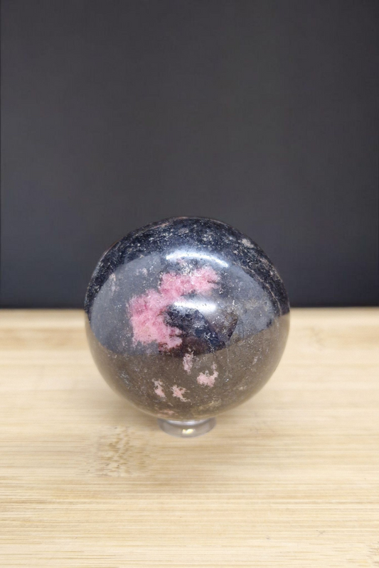 Sphère en Rhodonite