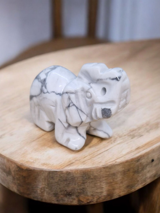 Éléphant en Howlite