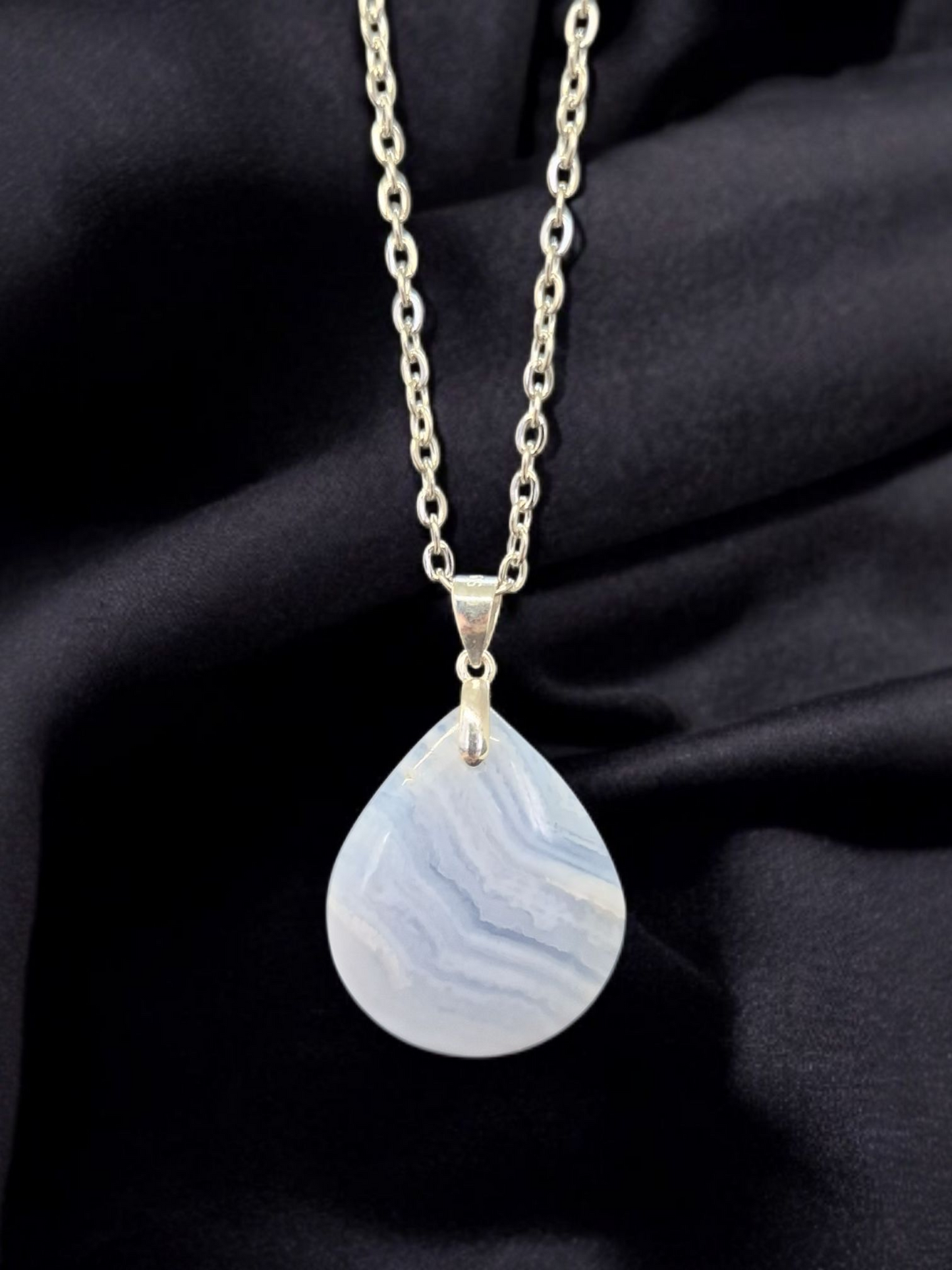 Pendentif Calcédoine bleue