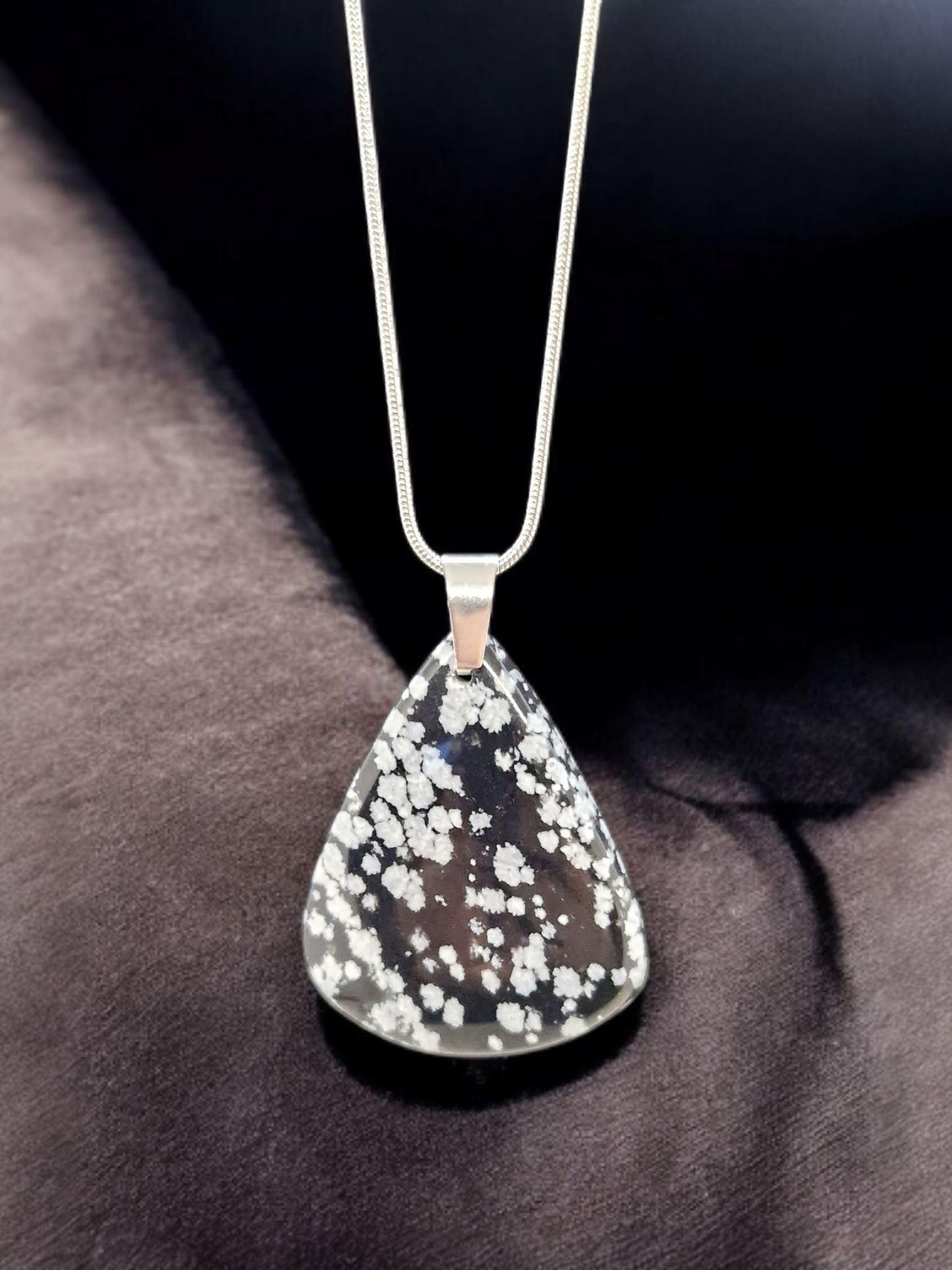 Pendentif obsidienne flocon de neige