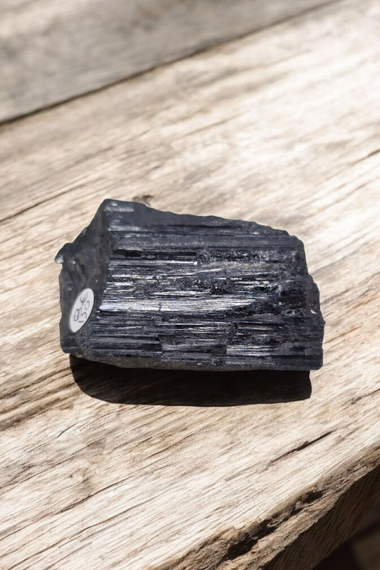 Tourmaline noire brute