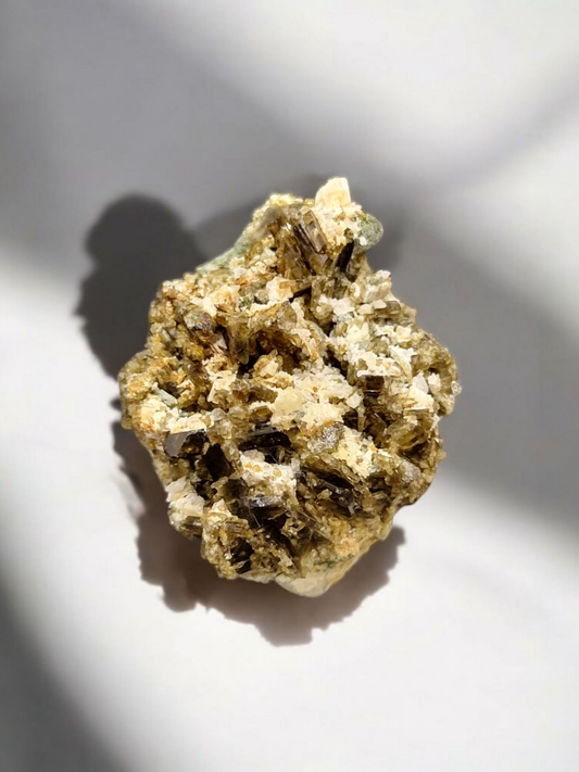 Epidote brute