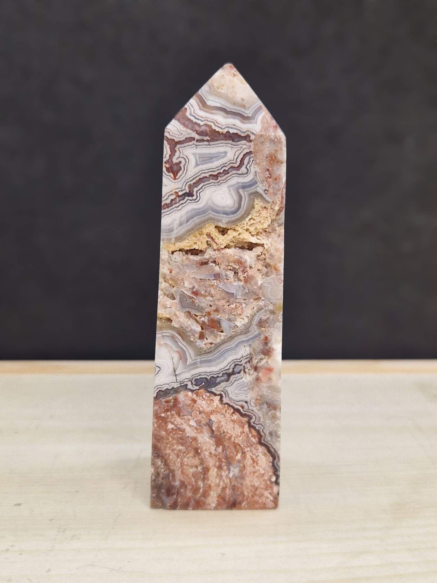Pointe Agate crazy lace