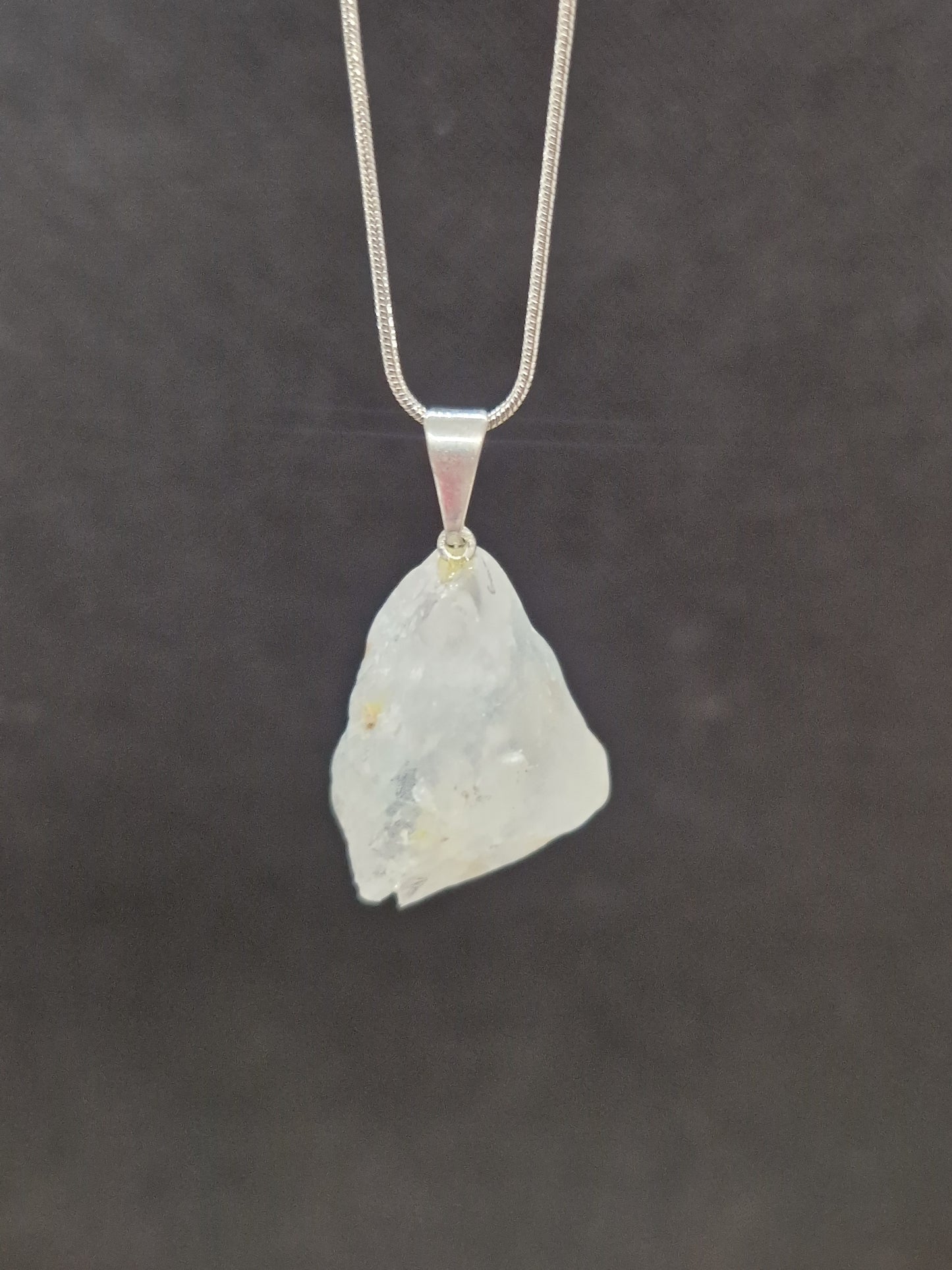 Pendentif Topaze brute pierre roulée