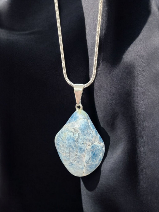 Pendentif Apatite pierre roulée
