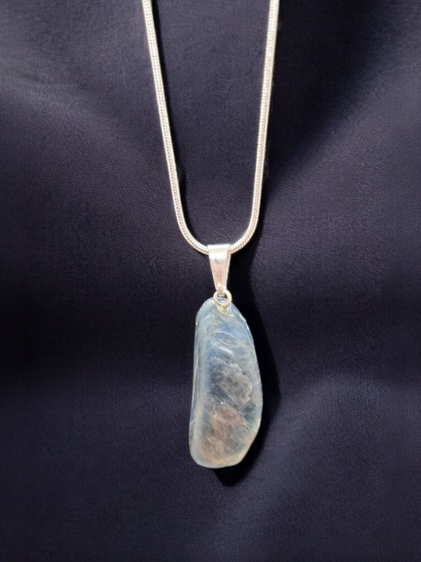 Pendentif Apatite pierre roulée